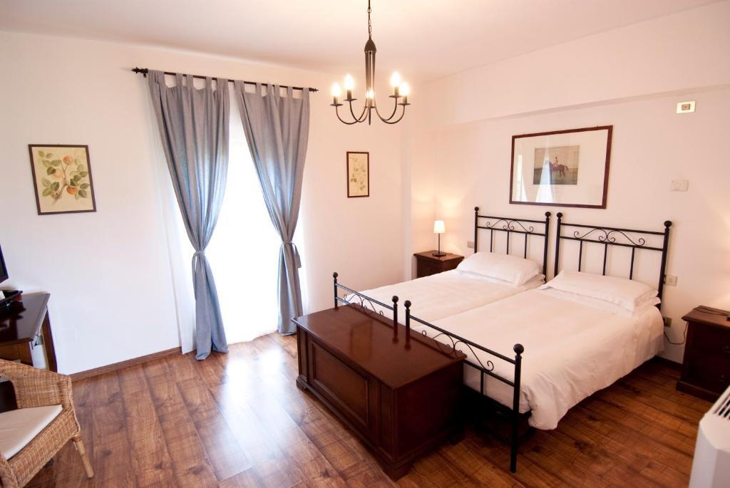 Agriturismo Villa Irelli Castellalto Szoba fotó